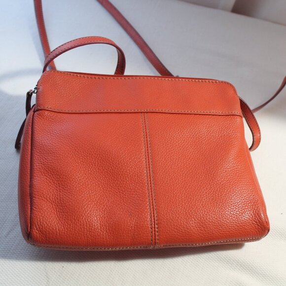 Tiganello Salmon Pebbled Leather Crossbody Bag, EUC - Picture 2 of 13